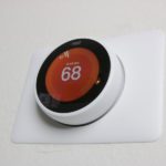 Aprendizagem Nest (terceira geração) contra. Ninho W: Qual termostato inteligente é melhor para você?