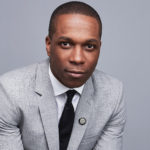 Leslie Odom Jr. Reflects on Hamilton and Teases His 'Great Part' nel prequel dei Soprani