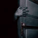 Sombre secret du placard: L'expérience paranormale de ma famille