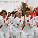 La staffetta della torcia delle Olimpiadi di Tokyo inizia mentre gli organizzatori sperano di far oscillare l'opinione pubblica a favore del Ga...