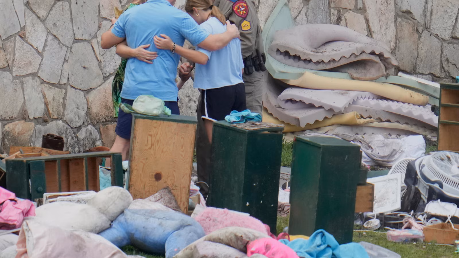 Camp Mystic relied on teen counselors with no emergency coaching, investigator says