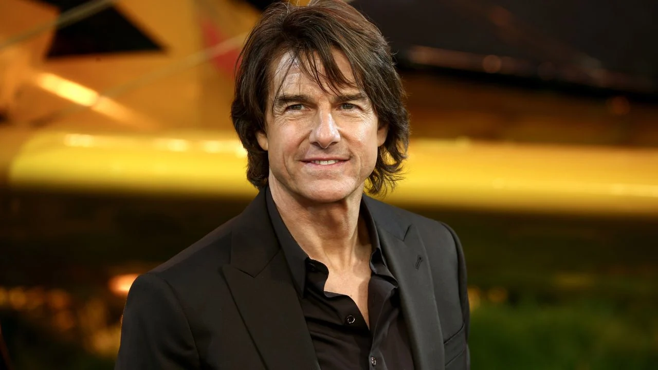 Tom Cruise’s Digger Teaser Confuses Followers After Spending Most of Its Runtime on His Previous Motion pictures