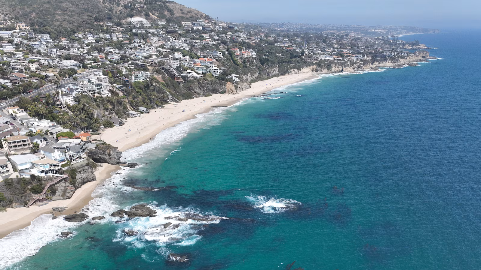 Search underway for lady swept away in ocean in Southern California: Officers