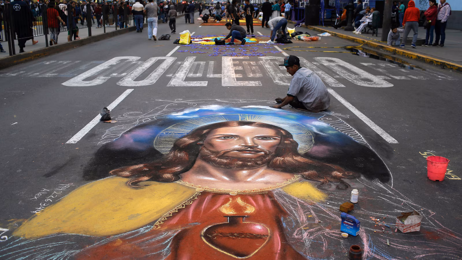 US Catholic bishops are consecrating the nation to the Sacred Coronary heart of Jesus. Here is what which means