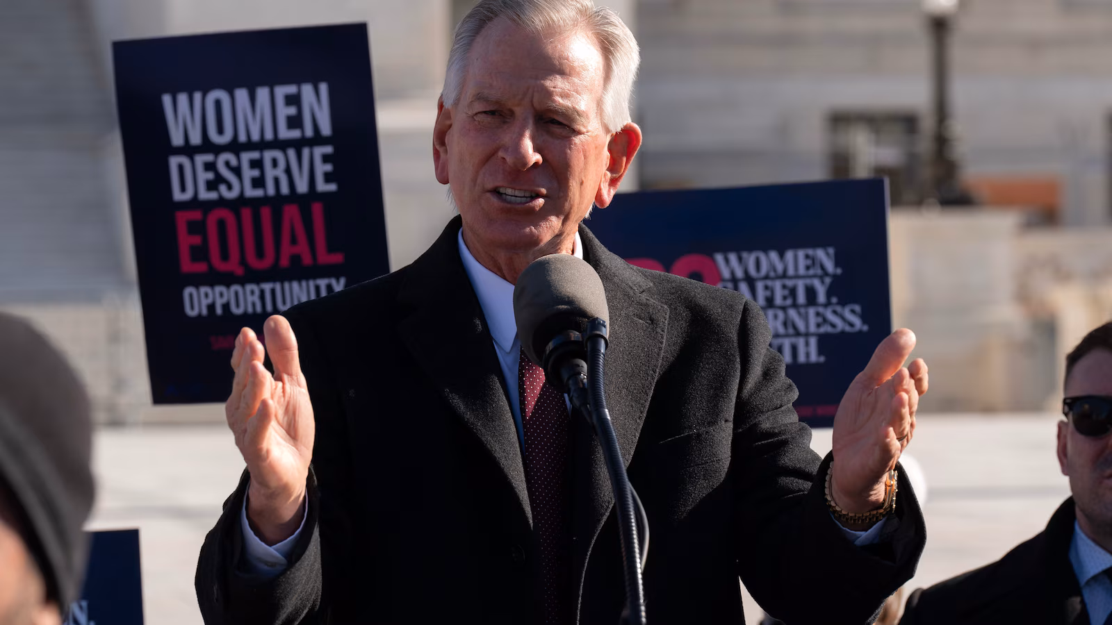 Alabama’s GOP dismisses a residency problem to Tuberville’s bid for Alabama governor
