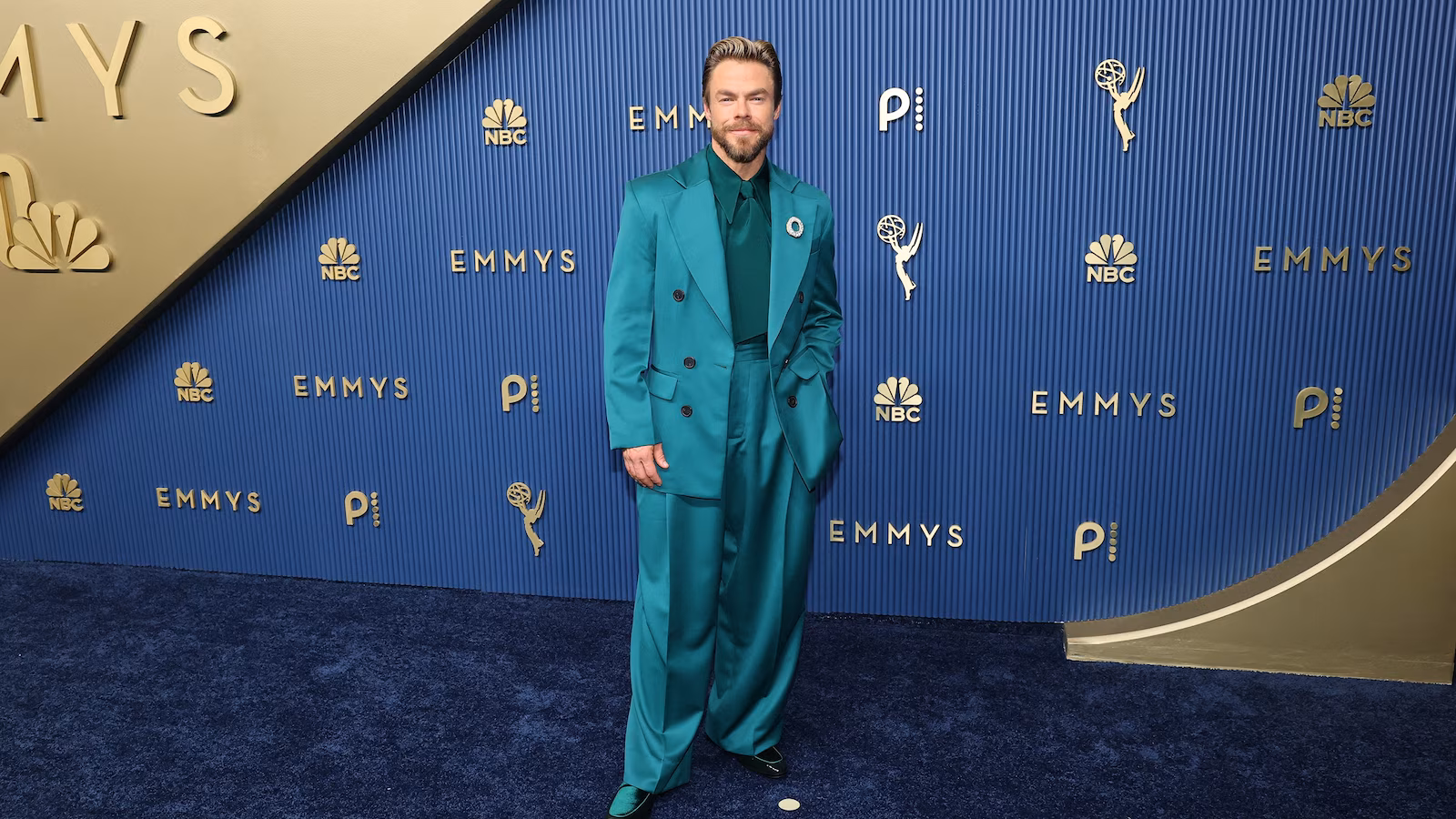 Emmys dwell updates: Stars hit the purple carpet