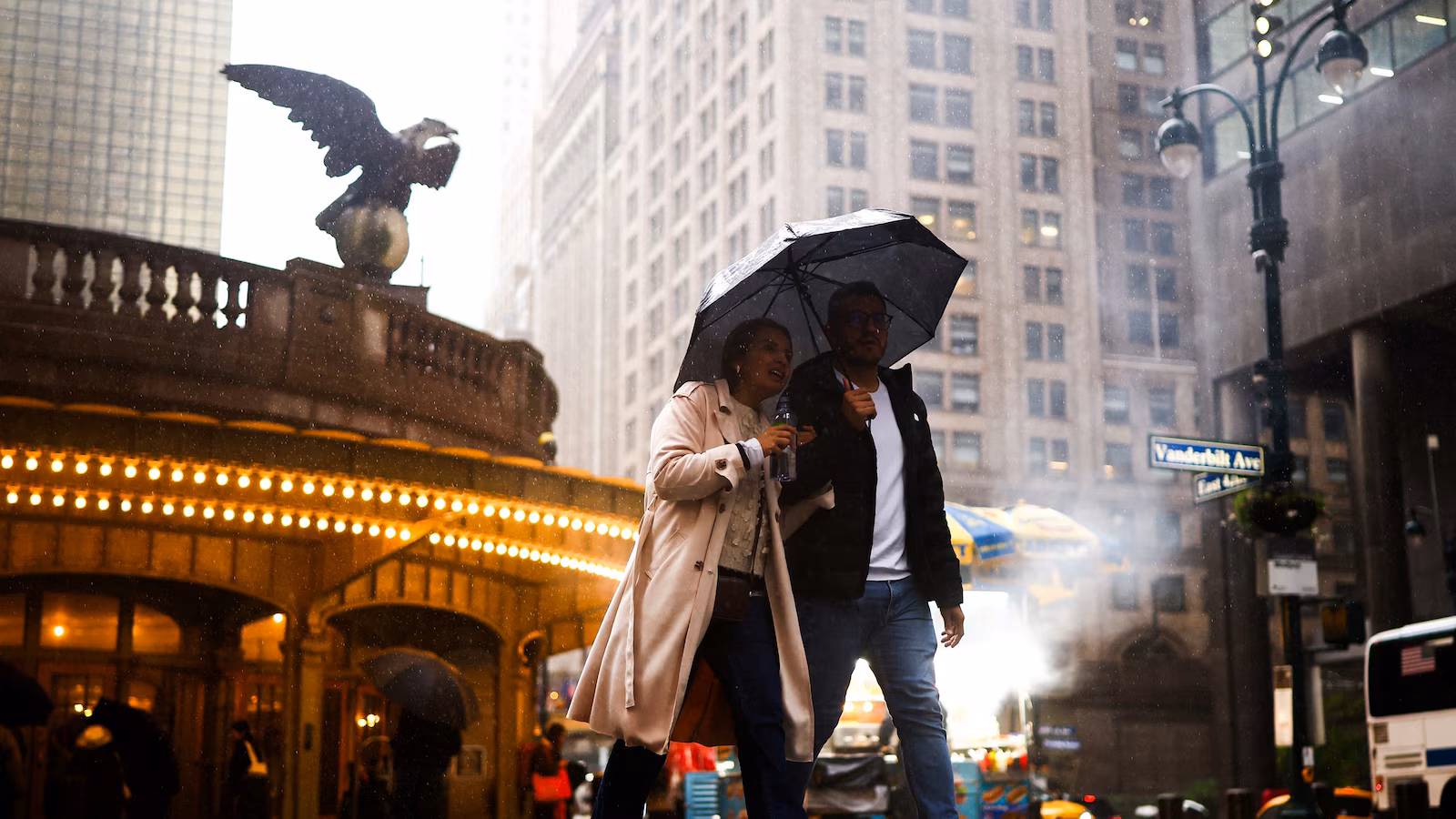 Nor’easter weakens after lethal battering of Northeast