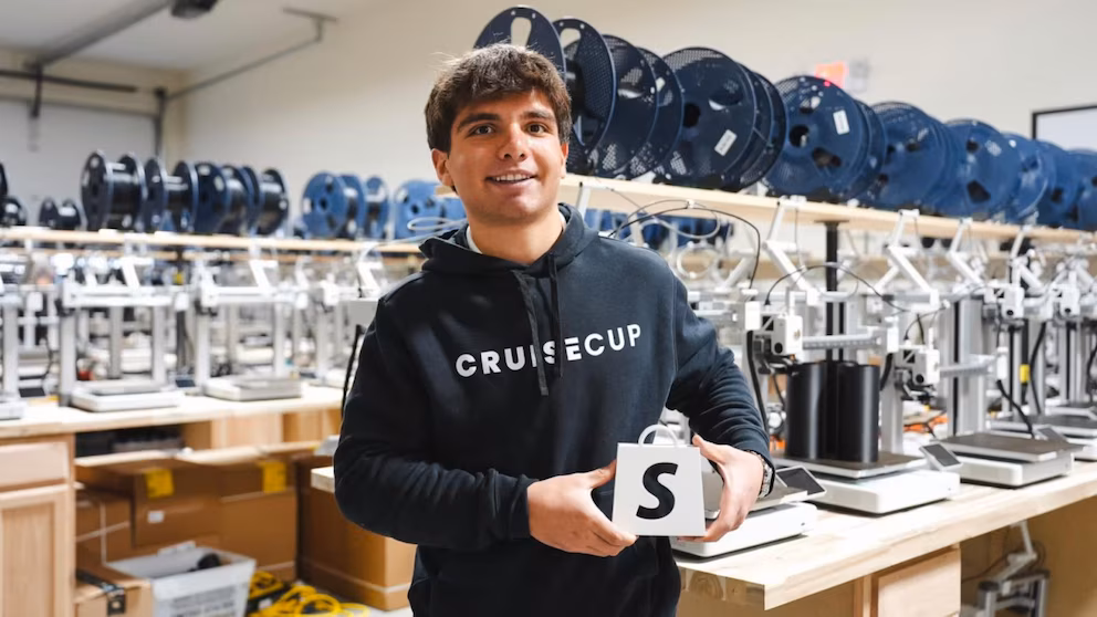 WATCH:  Teen on how he turned 3D printing concept right into a worthwhile enterprise