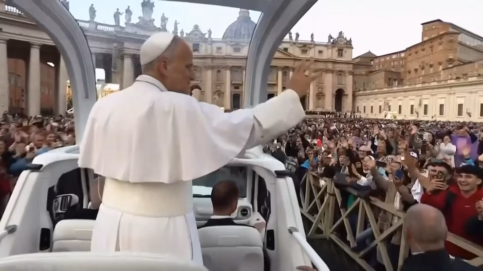 WATCH:  Pope Leo makes 1st public look since surgical procedure