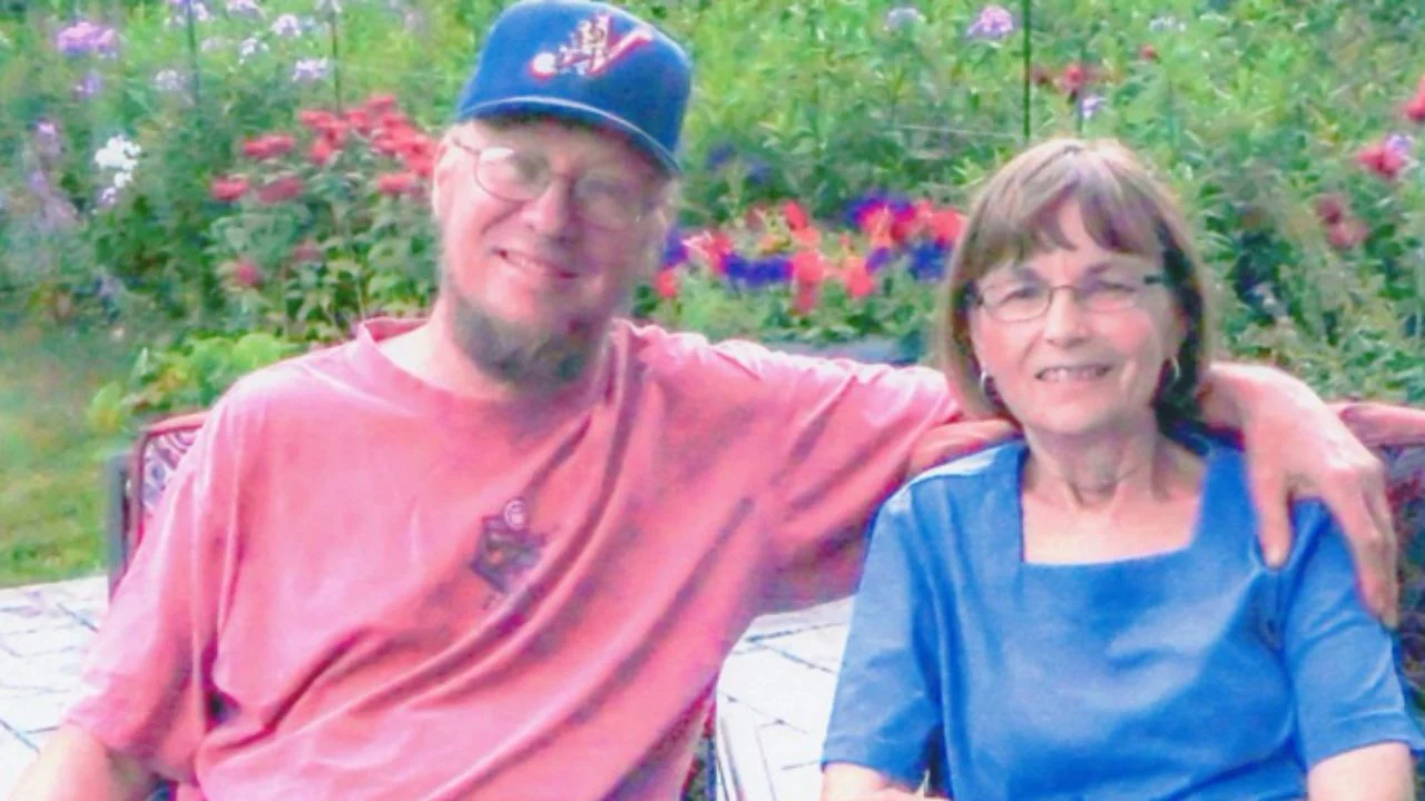 A Pretend $900 Walmart Buy Led Retired Chicago Academics Right into a $350K Rip-off. Some Cash Got here From Their Late Son’s Life Insurance coverage